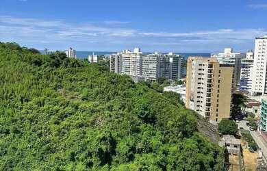 Imagem 2: Imóvel para venda possui 220 metros quadrados com 3 quartos em Praia...