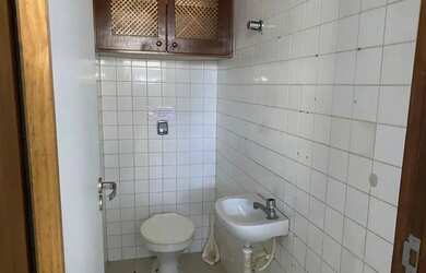 Imagem 10: Sal Comercial 39 m², armários, nascente, garagem coberta