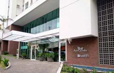 Imagem: O apartamento possui 3 Dormitórios, 1 Banheiro, 2 Vagas na