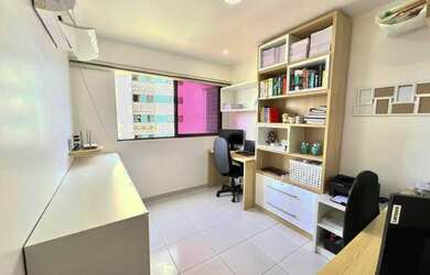 Imagem: O apartamento possui 3 Dormitórios, 3 Banheiros, 2 Vagas na