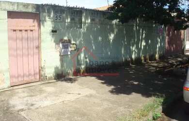 Imagem: O terreno possui 631m² de Área e está localizado em Barão