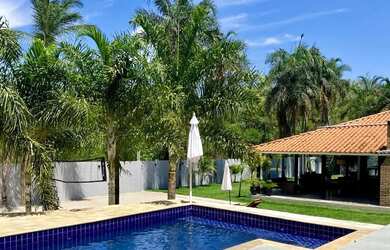 Imagem: A pousada chalé possui 4 Dormitórios, Acomodam 20 pessoas