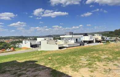 Imagem: O terreno possui 312m² de Área e está localizado em Vila