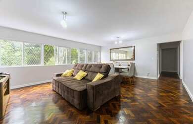 Imagem: O apartamento possui 3 Dormitórios, 2 Banheiros, 110m² de