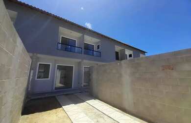 Imagem: A casa possui 2 Dormitórios, 2 Banheiros, 1 Vaga na garagem