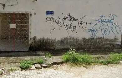 Imagem: A casa possui 3 Dormitórios, 3 Banheiros, 1 Vaga na garagem