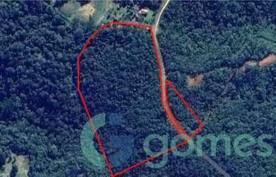 Imagem: O terreno possui 45.997m² de Área e está localizado em Tijucas