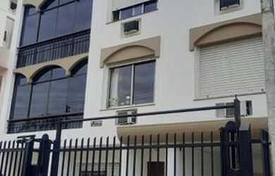 Imagem: O apartamento possui 4 Dormitórios, 3 Banheiros, 1 Vaga na