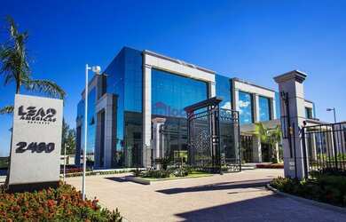 Imagem: O depósito possui 1 Vaga na garagem, 63m² de Área e está