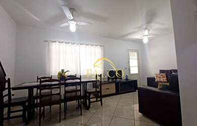 Imagem: A casa em condomínio possui 4 Dormitórios, 3 Banheiros, 2