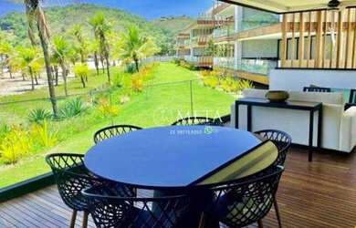 Imagem: O apartamento possui 4 Dormitórios, 5 Banheiros, 4 Vagas na