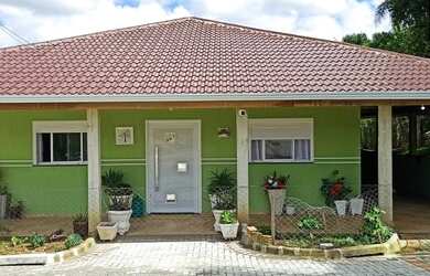 Imagem: A chácara possui 20.600m² de Área, Área de serviço e está