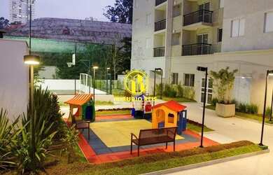 Imagem: O apartamento possui 1 Dormitório, 1 Banheiro, 2 Vagas na garagem