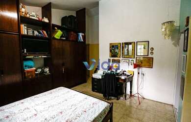 Imagem 10: Três casas, 6 quartos, inseridas em uma área verde de 3.500 metros,...