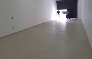 Imagem: O depósito possui 240m² de Área e está localizado em Pinheiros