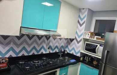 Imagem: O apartamento possui 2 Dormitórios, 1 Banheiro, 1 Vaga na garagem