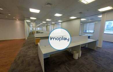 Imagem: O depósito possui 5 Vagas na garagem, 597m² de Área e Imóvel