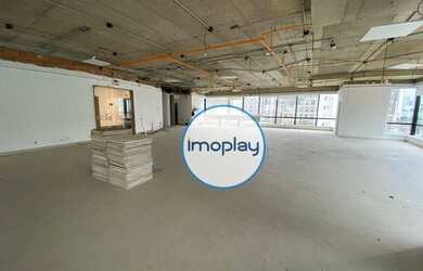 Imagem 2: Conjunto corporativo na Vila Olimpia em vão livre