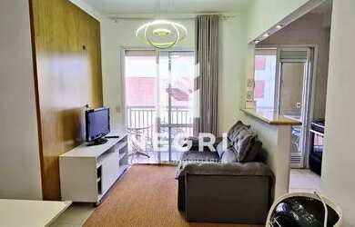 Imagem: O apartamento possui 2 Dormitórios, 1 Banheiro, 1 Vaga na garagem