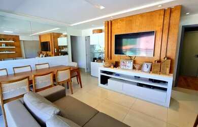 Imagem: O apartamento possui 3 Dormitórios, 3 Banheiros, 2 Vagas na