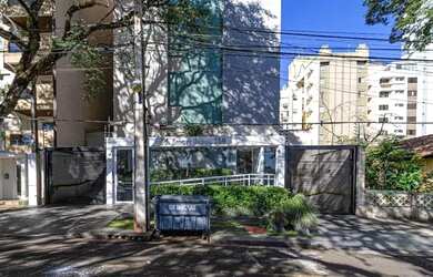 Imagem: O apartamento possui 1 Dormitório, 1 Banheiro, 1 Vaga na garagem