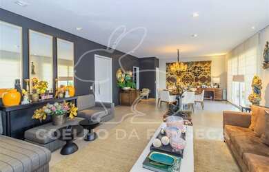 Imagem: O apartamento possui 3 Dormitórios, 3 Banheiros, 4 Vagas na