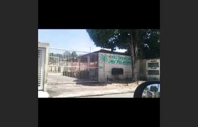 Imagem: A casa em condomínio possui 2 Dormitórios, 1 Banheiro, 2 Vagas