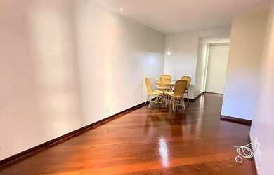 Imagem: O apartamento possui 3 Dormitórios, 2 Banheiros, 1 Vaga na