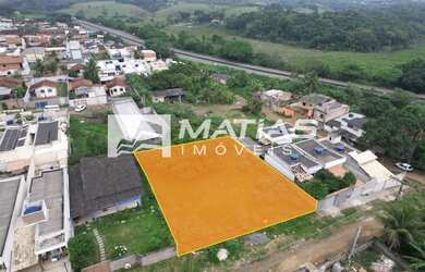 Imagem: O terreno possui 720m² de Área e está localizado em Santa