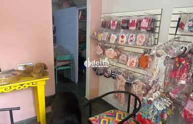 Imagem 10: Casa residencial com 4 quartos sendo 1 suíte disponível para venda no...