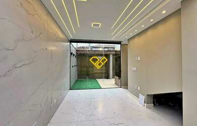 Imagem 2: Casa Triplex com 4 Quartos para Alugar em Santos/SP