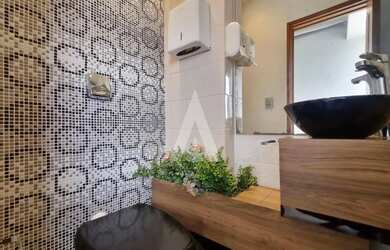 Imagem 14: Sala comercial com 3 salas internas, despensa, 1 lavabo e elevador no...