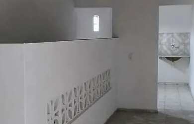 Imagem: A casa possui 1 Dormitório, 1 Banheiro, 50m² de Área, Imóvel