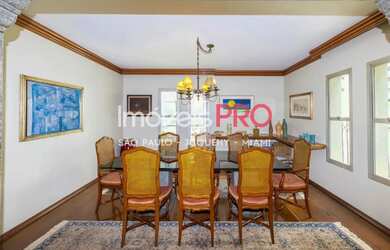 Imagem 6: Brooklin - 332m² - 4 suítes - 6 banheiros - 4 vagas