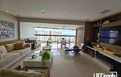 Imagem: O apartamento possui 4 Dormitórios, 5 Banheiros, 4 Vagas na