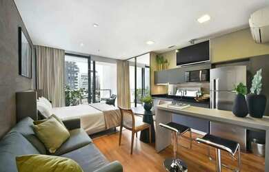 Imagem: A kitnet à venda possui 1 Banheiro, 1 Vaga na garagem e 42m²