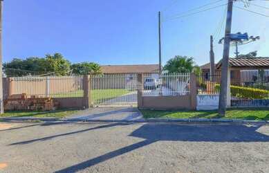 Imagem: O terreno possui 2762m² de Área e está localizado em Tingui