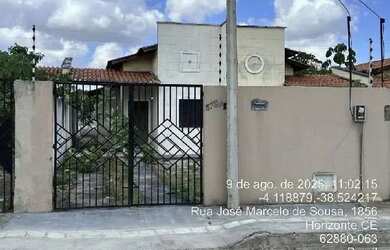 Imagem: A casa possui 2 Dormitórios, 1 Banheiro, 132m² de Área e