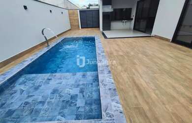 Imagem: A casa em condomínio possui 3 Dormitórios, 3 Banheiros, 2