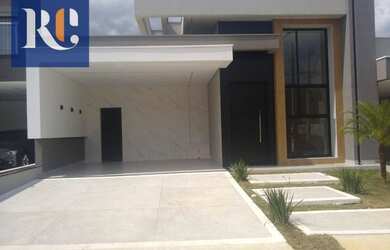 Imagem: A casa em condomínio possui 3 Dormitórios, 4 Banheiros, 4