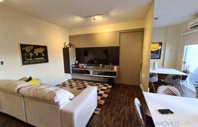 Imagem: O apartamento possui 3 Dormitórios, 2 Banheiros, 1 Vaga na