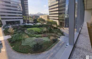 Imagem: O depósito possui 801m² de Área e está localizado em Pinheiros