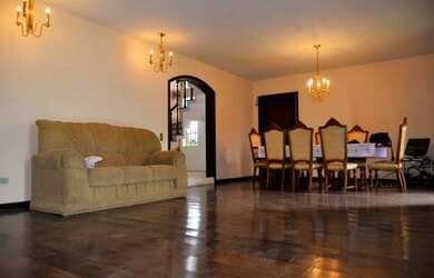 Imagem 5: Residência ampla em localização estratégica no Água Verde