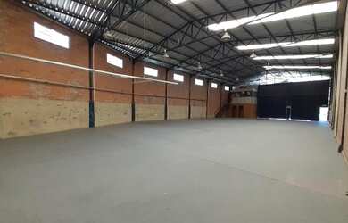 Imagem 5: Pavilhão / Depósito Santa Fé Caxias do Sul