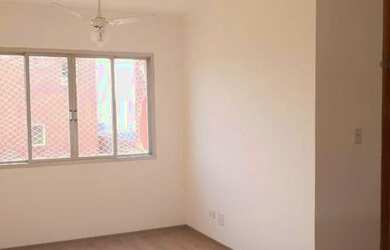 Imagem: O apartamento à venda possui 2 Dormitórios, 1 Banheiro e 55m²