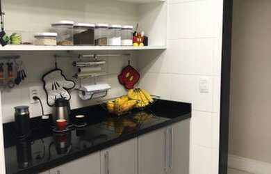 Imagem 11: Lindíssimo 2 quartos sala ampliada varanda cortina de vidro suíte 3bhs...