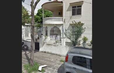 Imagem 1: Alugo casa comercial esquina com Av. Meriti ao lado do shopping