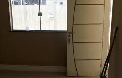 Imagem: A casa possui 1 Dormitório, 1 Banheiro, 47m² de Área e está