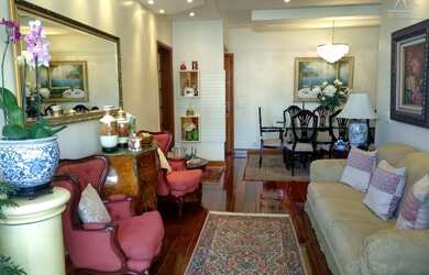 Imagem: O apartamento possui 3 Dormitórios, 2 Banheiros, 3 Vagas na