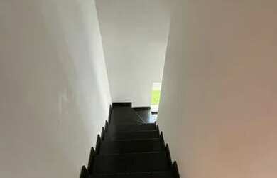 Imagem: A casa possui 2 Dormitórios, 2 Banheiros, 3 Vagas na garagem